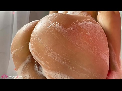 ❤️ Brunette شاور میں شدید orgasm کے لئے وائبریٹر کے ساتھ بلی میں مشت زنی کرتی ہے۔ ☑ مقعد ویڈیو پر ur.xxx050890.ru ❤